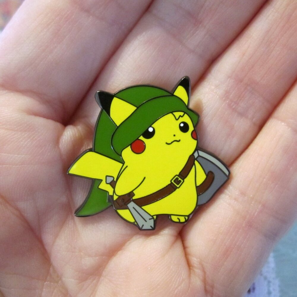 Pokemon Pikachu Pin Cloak~Hard Enamel